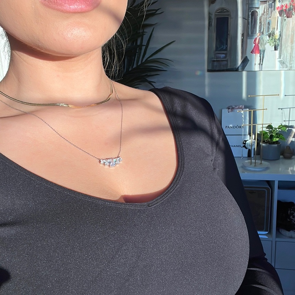 CHARMED AROMA NECKLACE